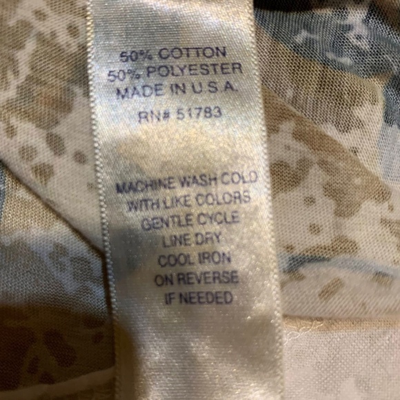 Maurices Shirt - Picture 4 of 4